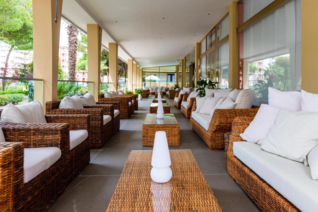 Hotel President Бібіоне Екстер'єр фото
