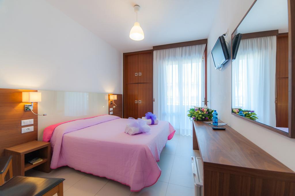 Hotel President Бібіоне Екстер'єр фото