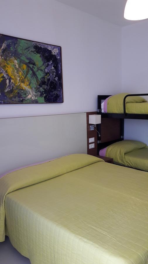 Hotel President Бібіоне Екстер'єр фото